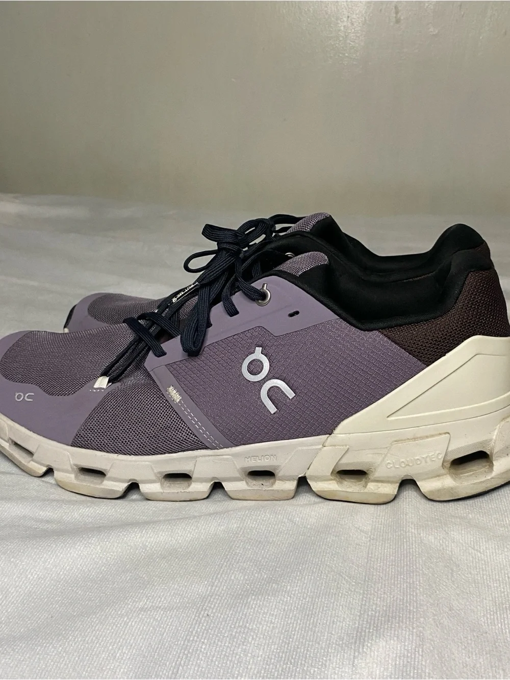 On Cloudflyer 4 Men Running Shoes Size 12 Purple Shark Pearl Stability 71.98094